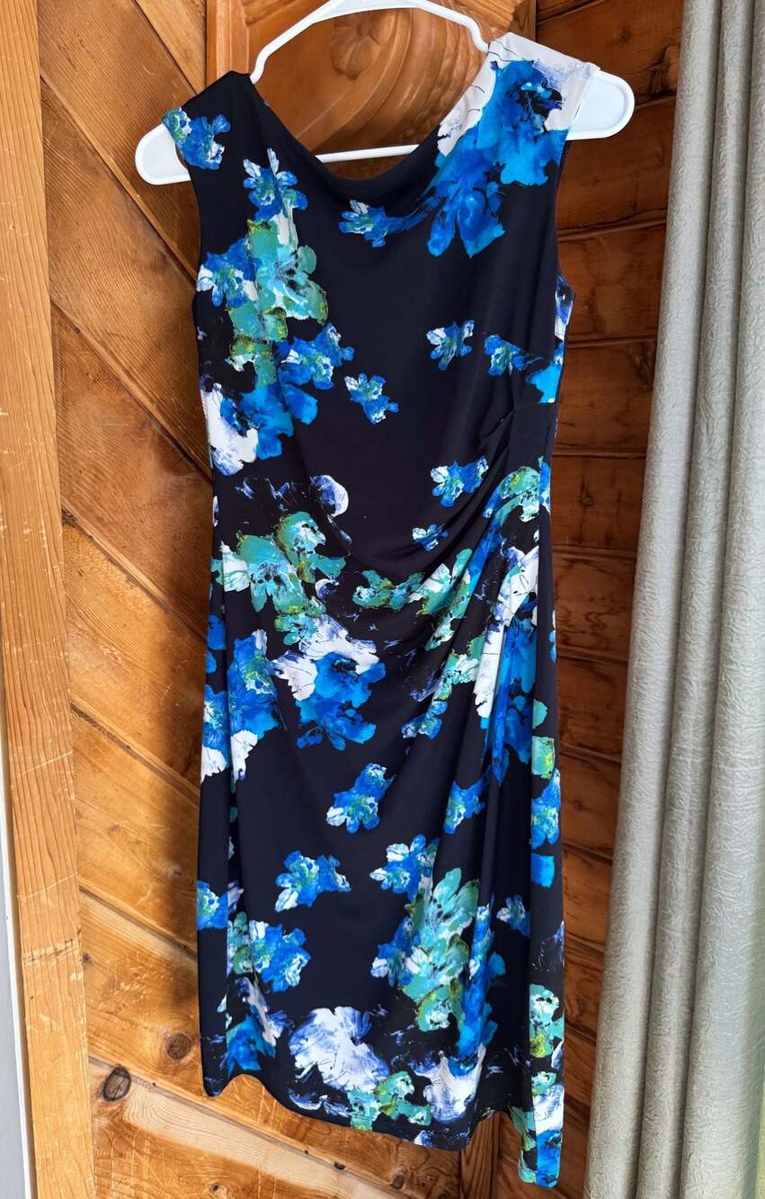Lauren Ralph Lauren Size 4 Sleeveless Floral Ruched Sheath Dress